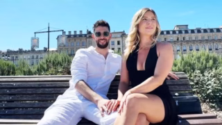 Jacquie Et Michel TV Exhibitionism galore in Bordeaux with Ambre and Cataleya