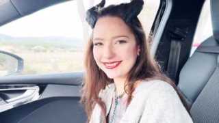 Jacquie Et Michel TV Granny Donuts 28 years old comes to continue her hardcore experiences with a smile