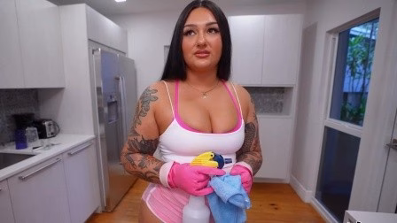 My Dirty Maid Cleaning Roxannes Pussy