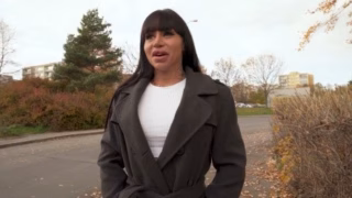 Public Agent Muscular woman liked big things