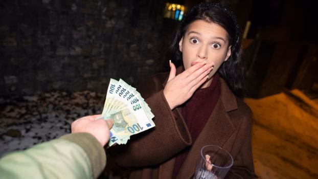 Public Agent The Lonely Party Girl